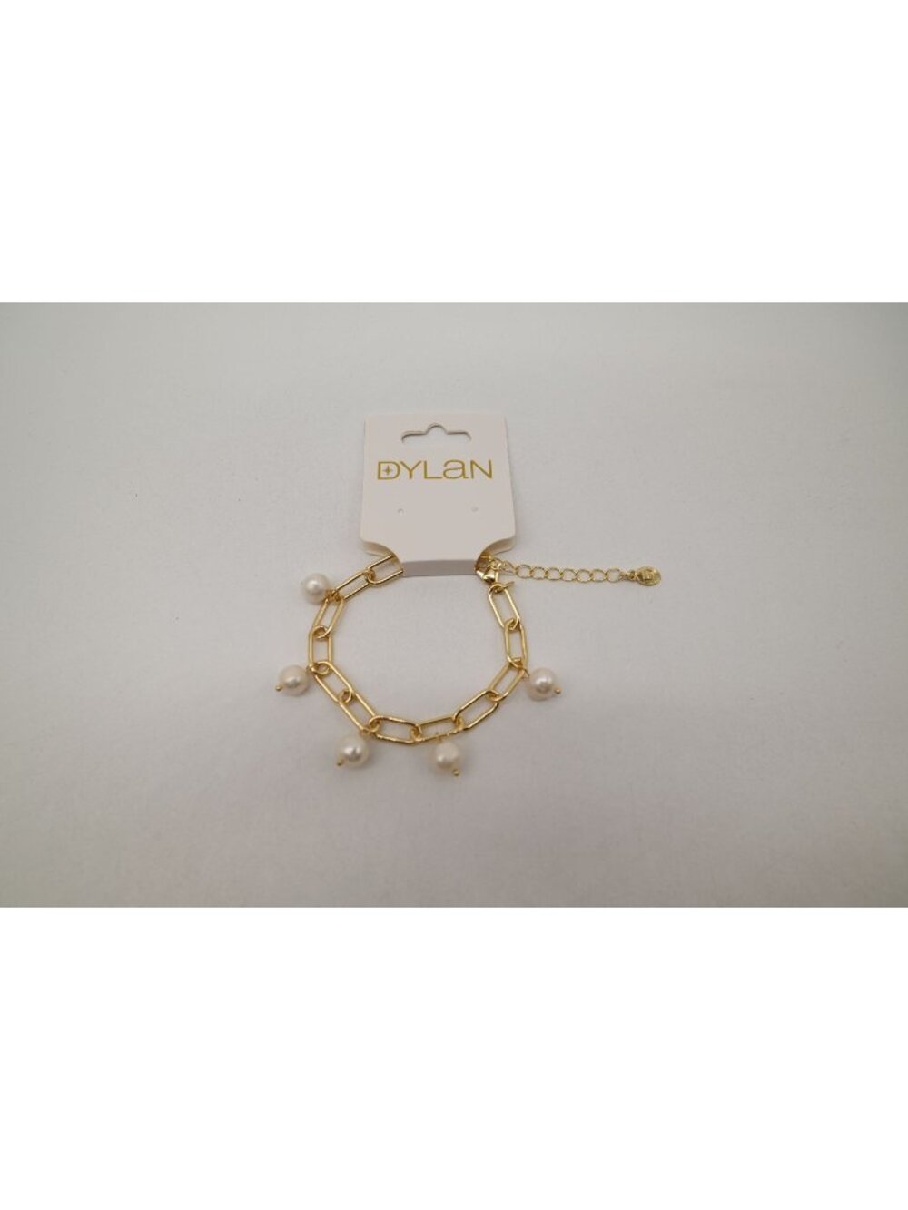 NWT Dylan Jewelry Pearl Charm Bracelet Gold Tone Pearl Dangle Chain Link Fashion